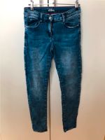 Jeans s.Oliver Gr. 146 Hessen - Butzbach Vorschau