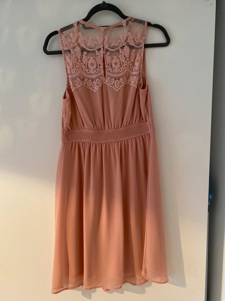 Sommerkleid Vero Moda Größe M in Bremen