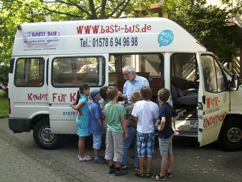 Als Basti-Bus Übungsleiter 3.000 EUR steuerfrei dazu verdienen in Düsseldorf