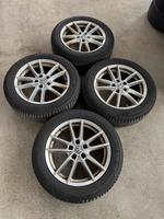 VW Passat Felgen + M+S Winterreifen 215/55 R17 3 Nordrhein-Westfalen - Attendorn Vorschau