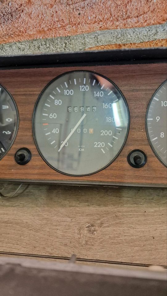 Opel Commodore B Rekord D Tacho Tachometer Kombiinstrument in Bad Oeynhausen