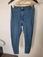 Jeggins Bershka Röhrenhose Sachsen - Limbach-Oberfrohna Vorschau