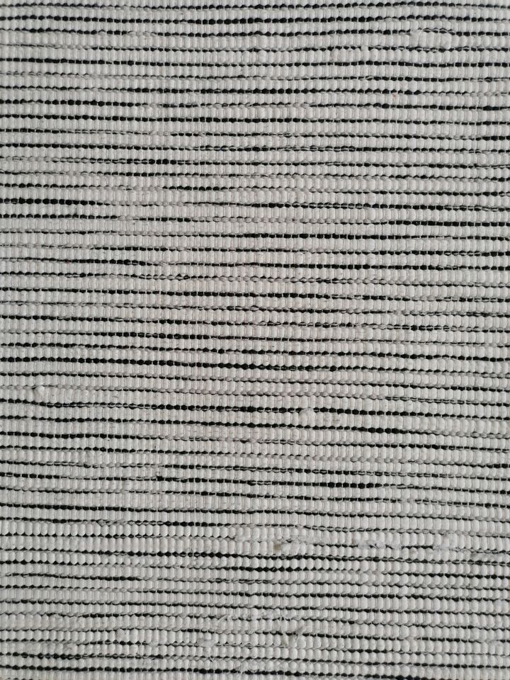 Teppiche "Kentucky" schwarz-weiß-grau 60 x 120 cm in Reinbek