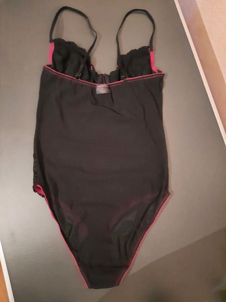 Schwarz Pinker Damen Body Gr. 80C von Desirée in Bremen