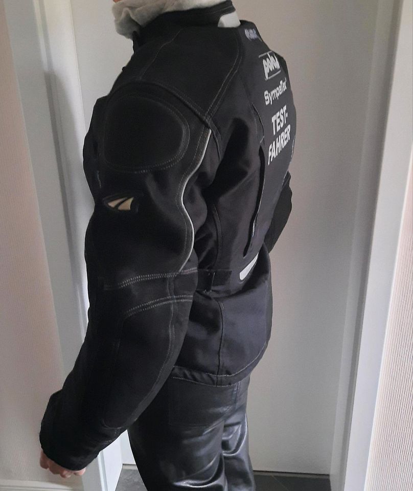 Motorrad Jacke in Elsfleth