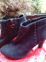 ANKLE BOOTS, SCHWARZ WILDLEDER, GR. 38 Düsseldorf - Heerdt Vorschau