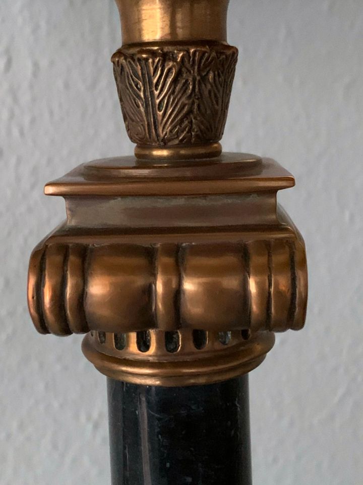 Antike, hochwertige Tischlampe, Marmor / Bronze in Mönchengladbach