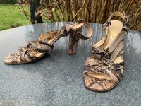 UNÜTZER Sandalette 40 Blockabsatz Reptilleder Nordrhein-Westfalen - Zülpich Vorschau