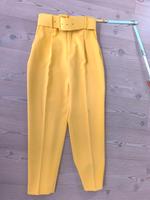 mega Hose Zara gelb gr.s Bayern - Farchant Vorschau