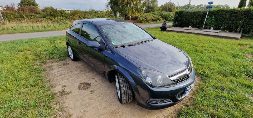 Opel Astra H GTC 1,9 CDTI in Frankfurt am Main