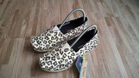 TOMS "Alpargata" Slipper Schuhe - NEU - 36,5 - Leo Nordrhein-Westfalen - Dormagen Vorschau