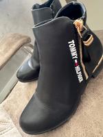 Tommy Hilfiger Nordrhein-Westfalen - Paderborn Vorschau
