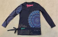 Desigual Damen-Langarmshirt Größe L schwarz V-Ausschnitt Blume Nordrhein-Westfalen - Beverungen Vorschau