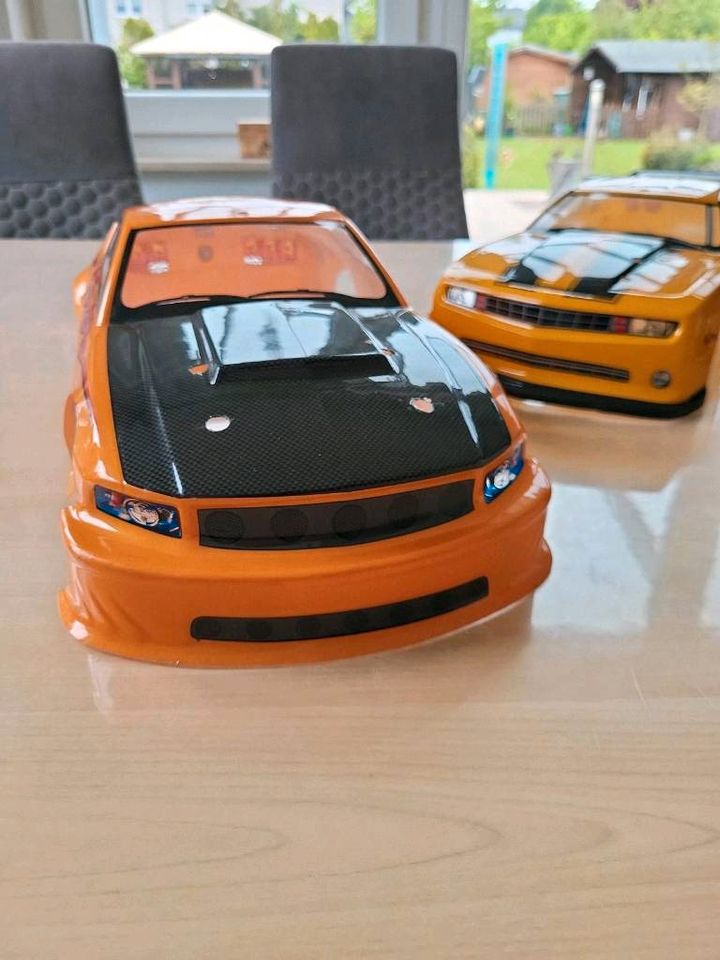 Tamiya - Carson - Kyosho Karosserie 1:10 lackiert SLR - Mustang in Versmold