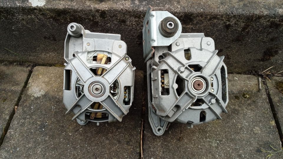 2x Motor Waschmaschine Siemens 3047420AB4; 3047420AA6 300W 50Hz in Königswinter