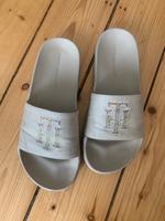 Tommy Hilfiger  Sandalen Slide Pantolette  Flipflops Gr.40 Hannover - Mitte Vorschau