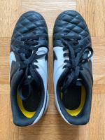 Kinder Fußball Hallenschuhe Leder Nike Tiempo Gr 35,5 Sport Bayern - Erding Vorschau