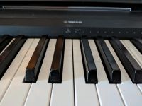 Yamaha P-45 Digital Piano original Unterbau 88 Tasten Bayern - Wolfratshausen Vorschau