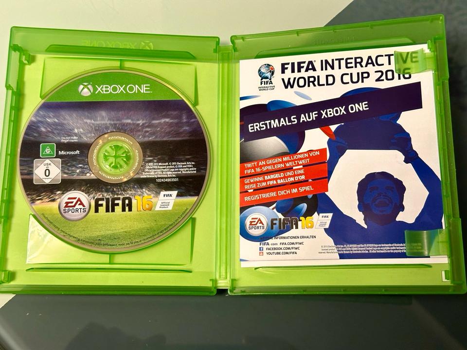 FIFA 16 Microsoft XBOX ONE EA Sports Spielekonsole Disk DVD in Neu Ulm