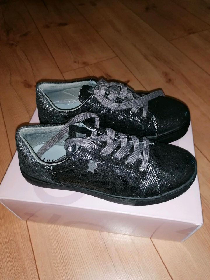 Liu Jo Sneaker in schwarz Silber mit Glitzer Gr. 37 in Schiersfeld