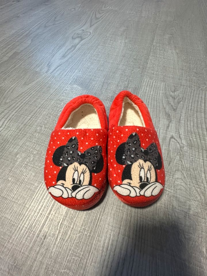 Minnie Maus Hauschuhe Mädchen 29/30 in Coburg