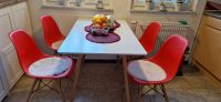 4 Küchenstühle in Rot mit Fell Niedersachsen - Pattensen Vorschau