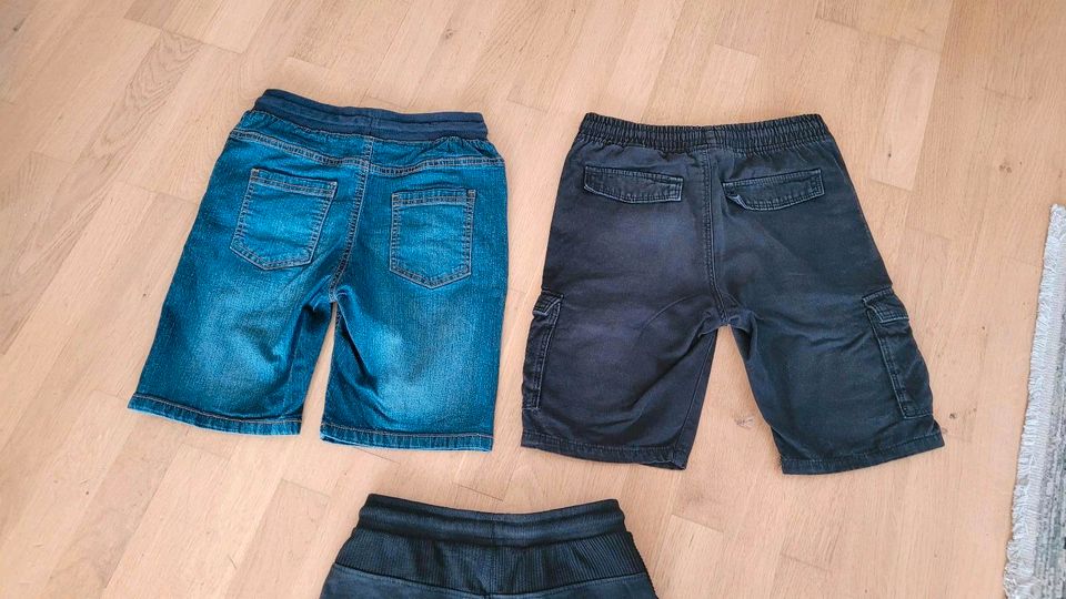 H&M 1. Hand Yigga Ernstings Shorts Hose Jeans Cargoshorts 140 in Reutlingen