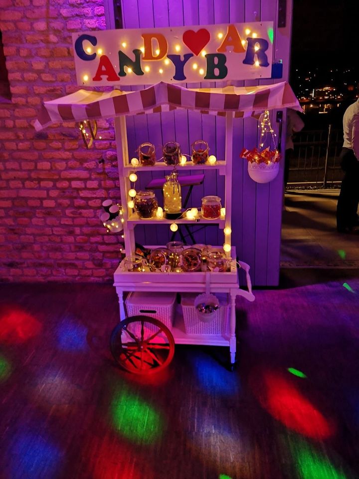 Candybar Saltybar Hochzeit Feier Jubiläum mieten leihen Leiter Marktwagen in Aarbergen
