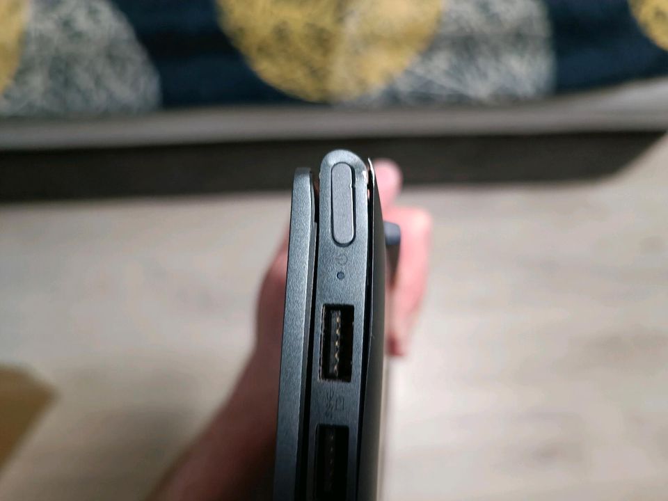 Lenovo Yoga Slim 7 14ITL05 Laptop gepflegt in Coburg