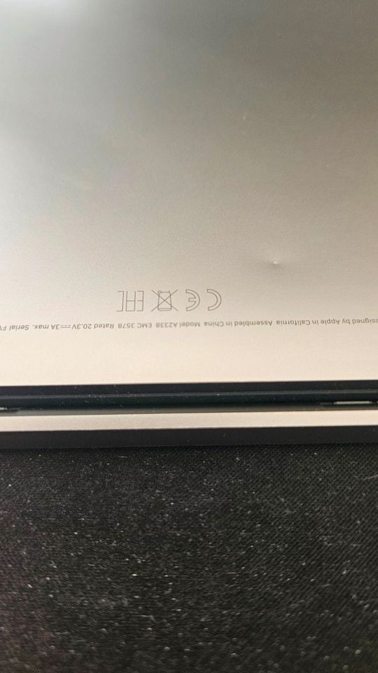 Apple MacBook Pro M1 13' 2020 16GB 256GB SSD in Hamburg