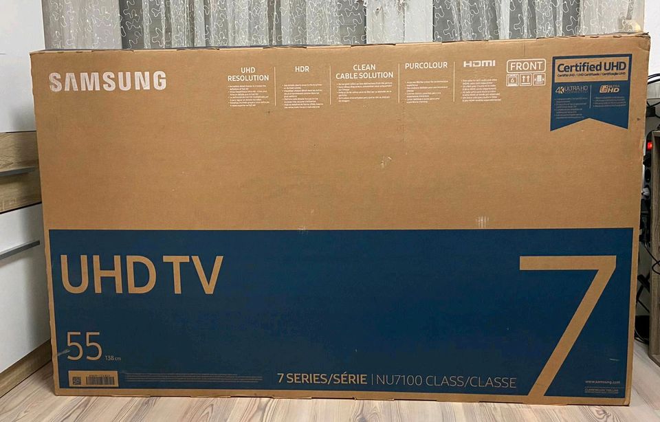 Samsung UHD TV 55zoll (Bildschirmschaden) in Alsdorf