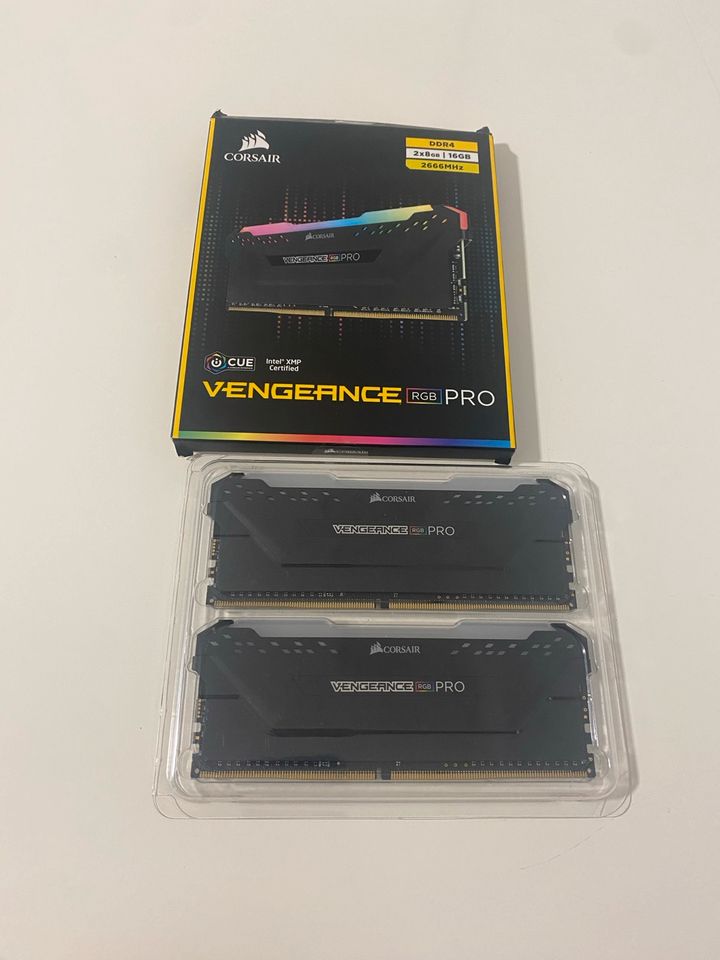 Corsair Vengance RGB Pro Ram 16gb     UNGETESTET in Düsseldorf