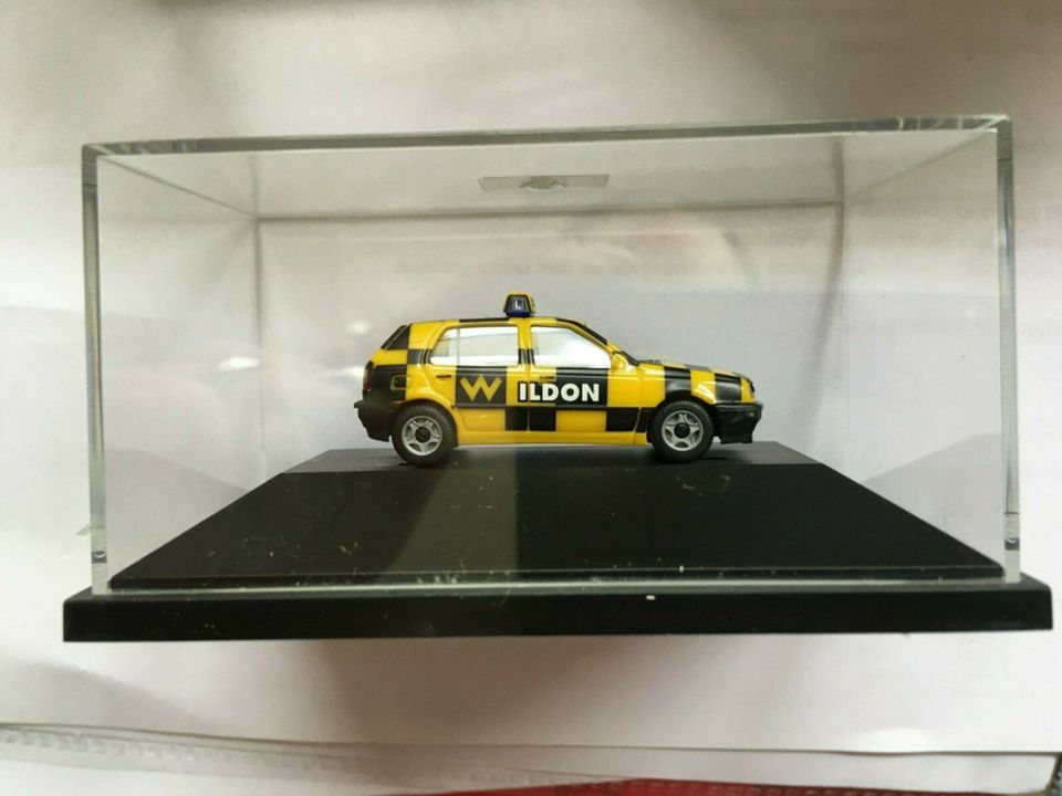 Herpa 100618 VW Golf CL "wildon" Fahrschulfahrzeug in Grünendeich Niederelbe