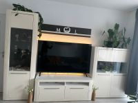 Wohnwand/ Wohnzimmerschrank 4 Teile Neu Preis 1200€ Hessen - Langen (Hessen) Vorschau