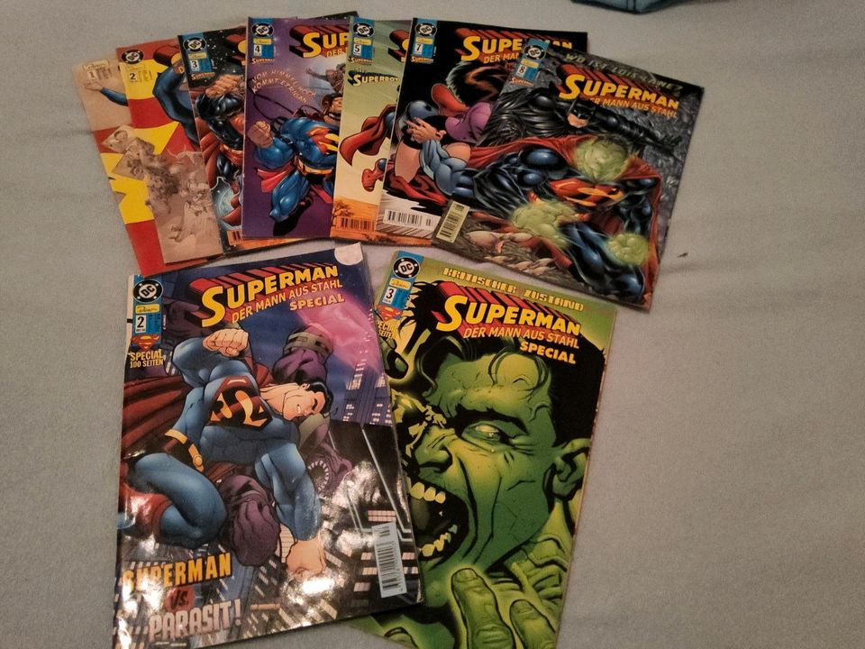 9 Superman Hefte, Dino/DC Comics 2000 / 2001 in Berlin