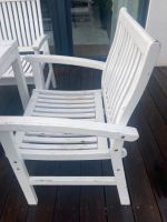 Zwei weiße Gartenstühle aus Holz Bayern - Nonnenhorn Vorschau