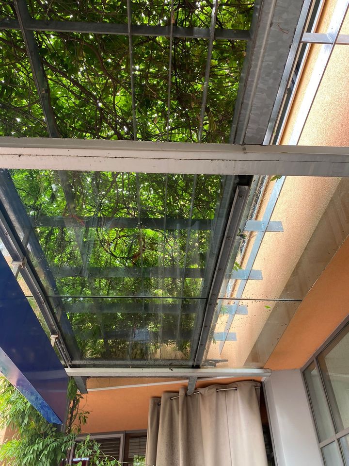 Fensterreinigung Fensterputzer Glasreinigung Rahmenreinigung in Hannover