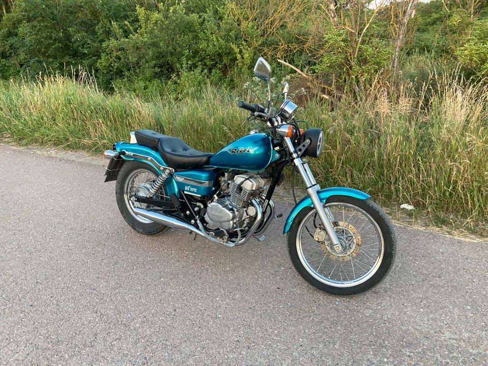 Honda Rebel 125 JC 26 mit wenig KM in Bernburg (Saale)