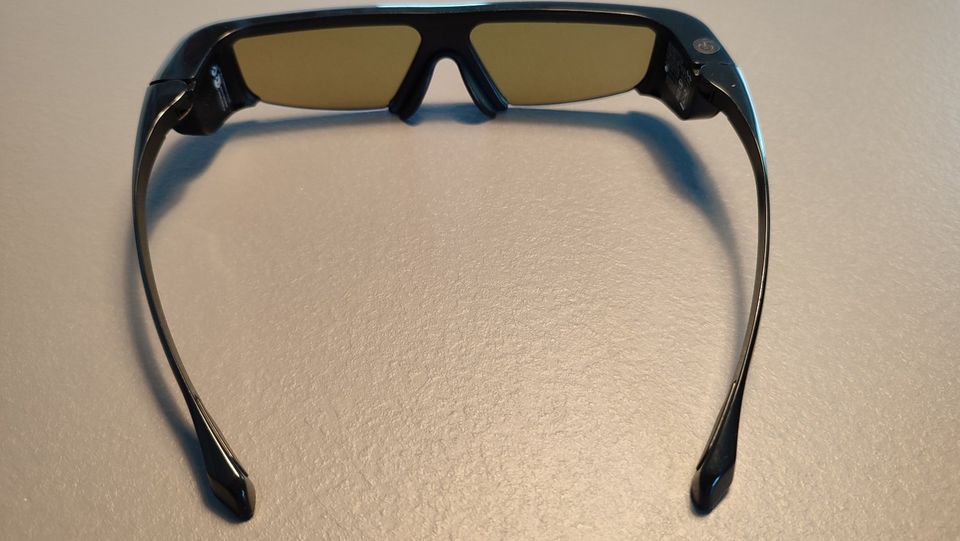 2 Stück Samsung SSG-3100GB/XC 3D-Brille in Meine