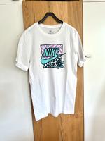 Nike T-Shirt weiß/bunt Vintage/Retro Look S/M Hessen - Heuchelheim Vorschau