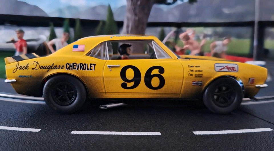 Pioneer 1:32 Chevy Camaro,carrera digital/beleuchtet in Wuppertal
