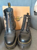 Doc/Dr. Martens Sinclair schwarz Nappa Gr.39 Niedersachsen - Emden Vorschau