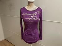 Langarm Shirt tiefer Rückenausschnitt lila gold Gr S Schleswig-Holstein - Selent Vorschau