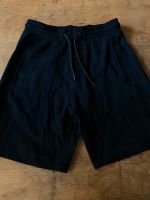 Zara Shorts Schwarz Gr. M Berlin - Wilmersdorf Vorschau