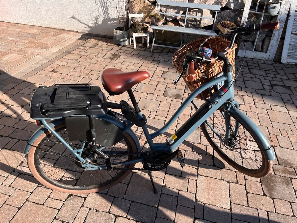 LEKKER - Jordan Urban E-bike - wie neu in Sulzburg