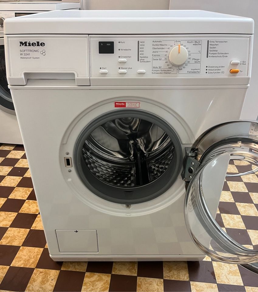 Miele Softtronic W 3241 Waschmaschine + 12 Monate Garantie in Hagen
