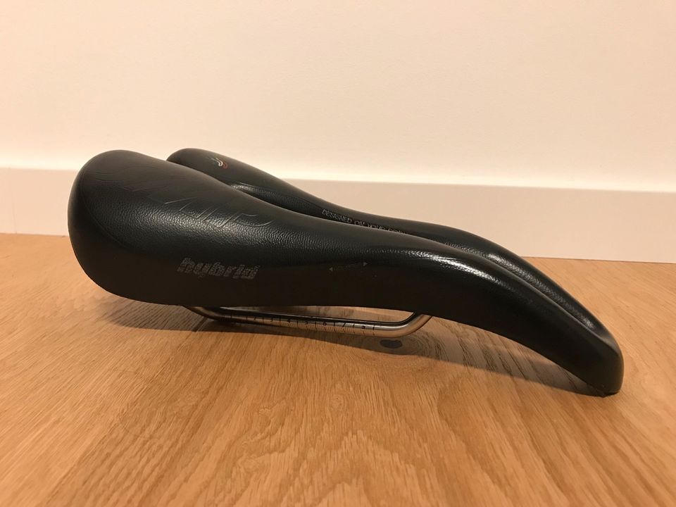 Fahrrad-Sattel Selle SMP Hybrid Gel schwarz Unisex 275x140mm TOP! in Kleinostheim