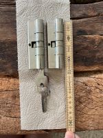 Zylinderschloss mit 2 Schlüsseln Niedersachsen - Wiesmoor Vorschau
