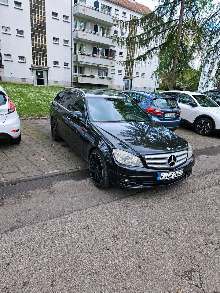 Mercedes Benz C klasse 200 in Köln