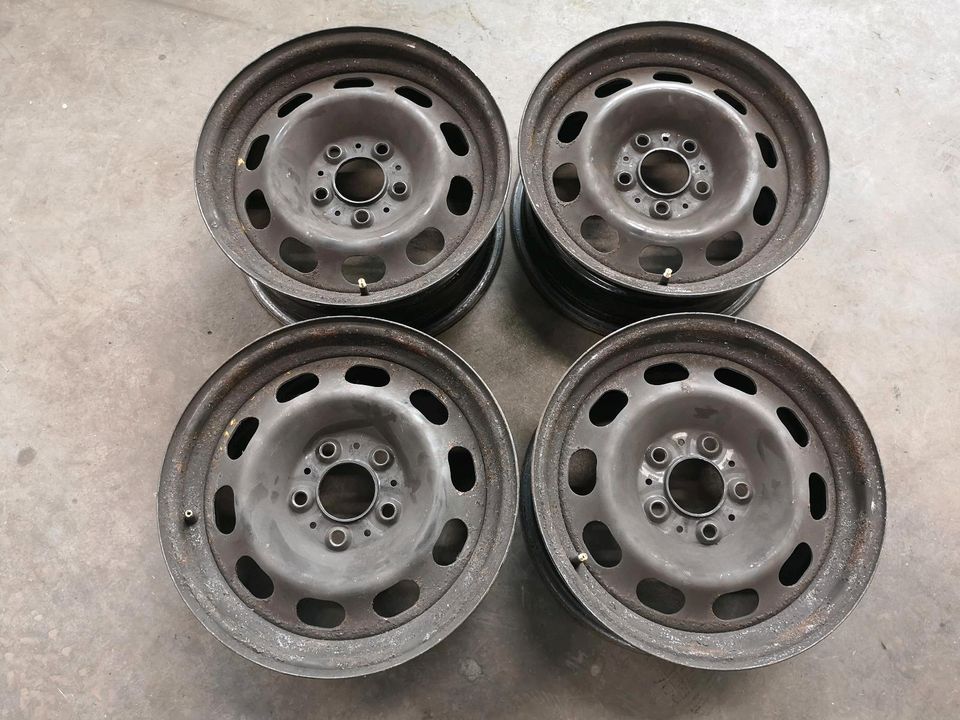 4x Stahlfelgen 7Jx16 5x120 ET31 BMW 3er F30 F31 4er F36 6786353 in Hemmingen